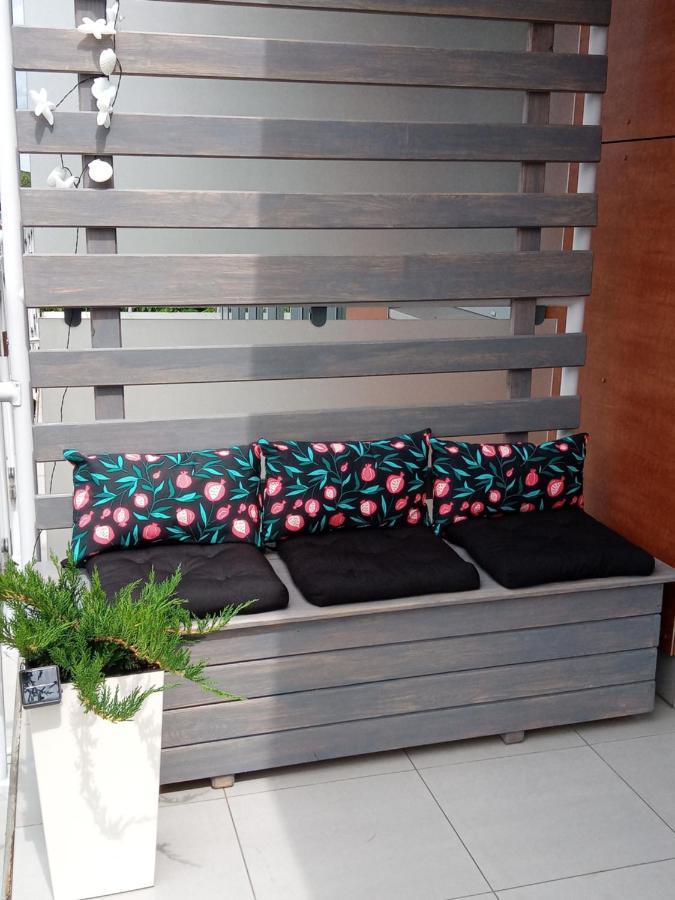 Apartament Sloneczna Przystan 科沃布热格 外观 照片